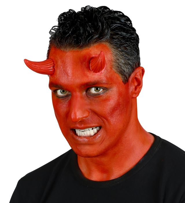 Machiaj Coarne Devil
